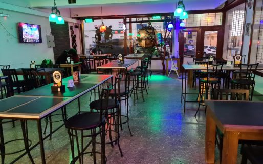 «No entendemos porque tenemos que cerrar a las 21 horas, si es por cuidar la salud, cerremos todo»