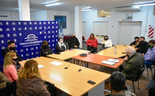 Transportistas Escolares buscan medidas para paliar la crisis que los afecta