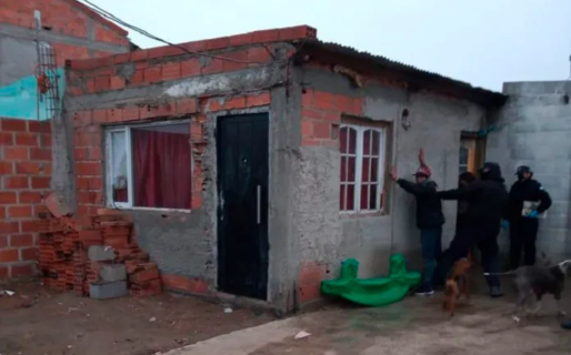 Por robo a un comercio de Palazzo, allanamiento y secuestro en Km. 8