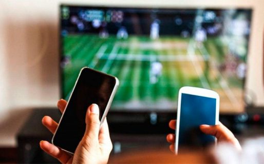 El Gobierno eliminó todas las regulaciones que ponían tope a las tarifas de Internet, celulares y cable