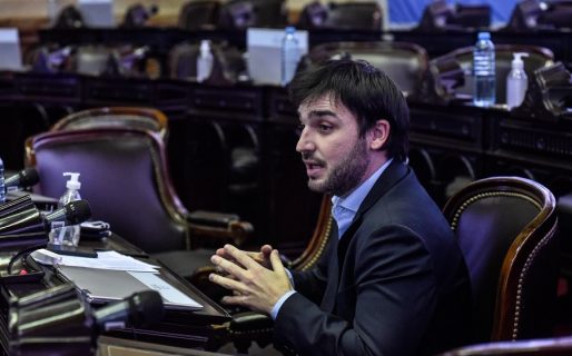 Torres: “voy a pedir que en la próxima sesión se trate el proyecto que multa la pesca ilegal”