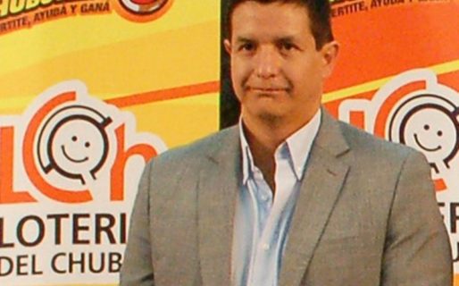 Aguirre insistió con la “sobra de personal en Lotería”