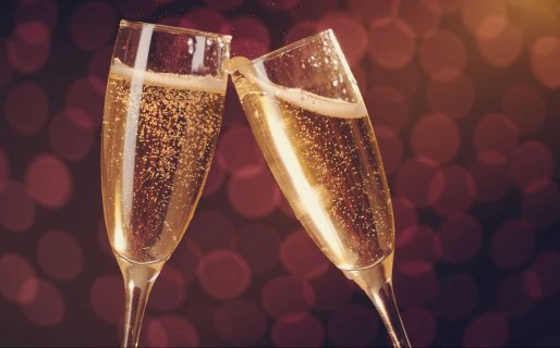 Consenso entre los infectólogos: “Las reuniones sociales como la Navidad deberán ser al aire libre y con distancia”