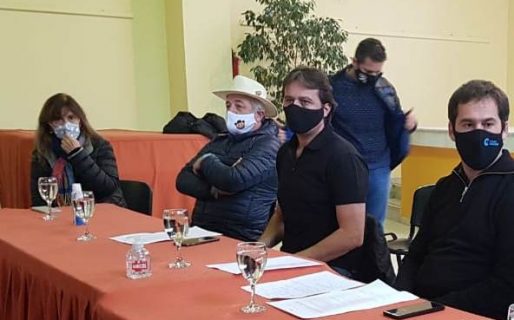 Juncos señaló que no existe normativa para multar a quienes se reúnan en un domicilio particular