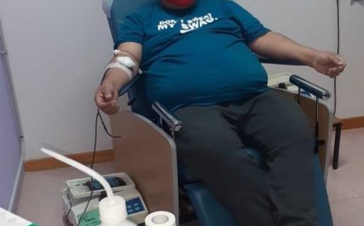 El hermano del primer fallecido por COVID-19 donó plasma