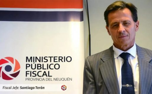 Un fiscal aseguró que las mujeres deben defenderse con armas