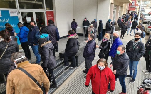 El Gobierno ajusta los requisitos para acceder al bono de $ 10.000