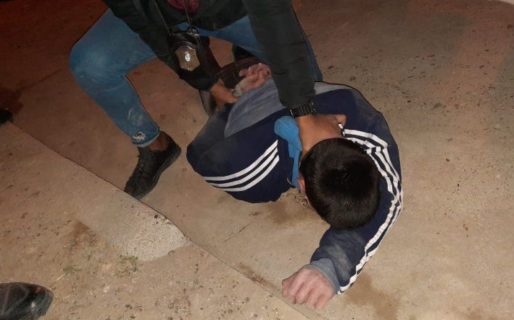 Extorsionaron a un hombre con publicar sus fotos íntimas si no les daba 200mil pesos y quedaron en prisión