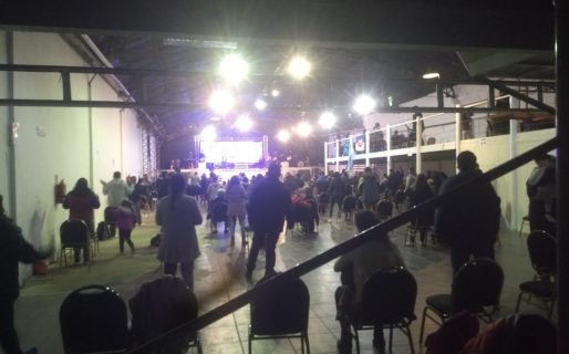 Desalojaron un templo donde se juntaron 150 fieles