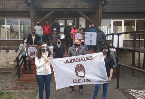 Trabajadores de la Justicia Federal iniciaron un paro por 24 horas