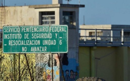 Uno de los presos infectados de Rawson debió ser trasladado al hospital