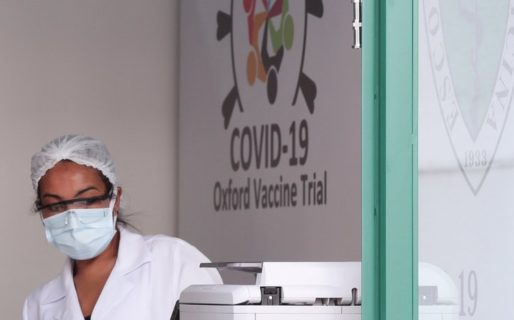 Optimismo entre los expertos que desarrollan la vacuna de Oxford contra el COVID-19: creen que será aprobada a fin de año