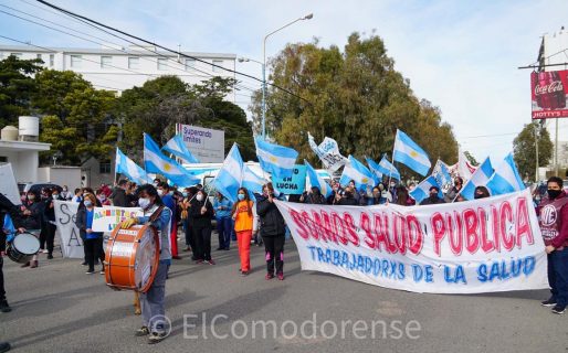 Trabajadores de Salud: “No nos sirve que Puratich diga que se va y después se queda”