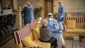 Todos los adultos mayores del geriátrico de Palazzo tienen Covid-19