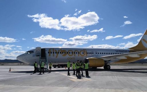 Arribó un vuelo especial al aeropuerto local