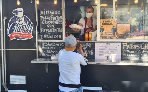 Carritos de comida habilitados en Plaza San Martín y el Liceo