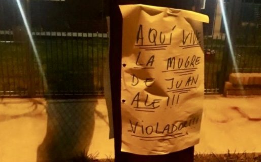 Tras ser condenado por abuso sexual hubo un escrache y pintadas en la casa del Juan Ale