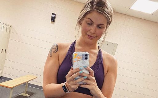 Expulsaron a una mujer de un gimnasio por usar “un top demasiado corto”