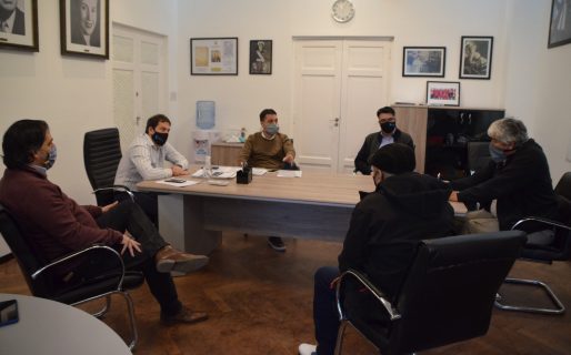 El municipio otorgará créditos a taxistas y remiseros