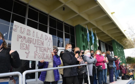 Jubilados provinciales dicen que “La gente no tiene para comer”