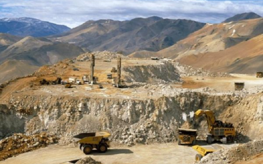 Súper cepo al dólar frena inversiones por u$s 25.000 millones en oro, cobre, plata y litio