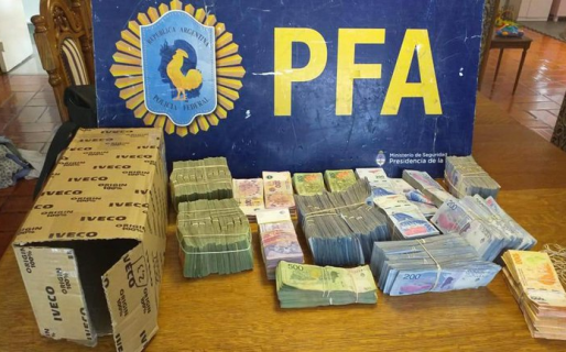 Robaban petróleo a YPF y después lo vendían: hay 20 detenidos y un concejal imputado