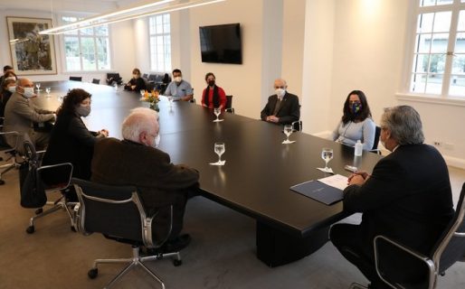 Médicos de terapia intensiva le advirtieron a Alberto Fernández que hay “riesgo de saturación del sistema sanitario”