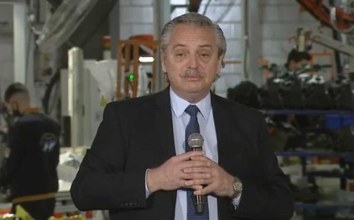 Alberto Fernández llamó a la «reflexión» y pidió «dejar el esparcimiento social para otro momento»