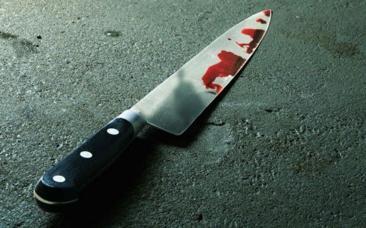 Una mujer apuñaló a su pareja en el Fuchs: asegura que la estaba ahorcando