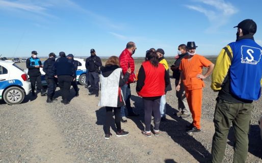 La Policía no deja llegar a Rawson a los gremios estatales