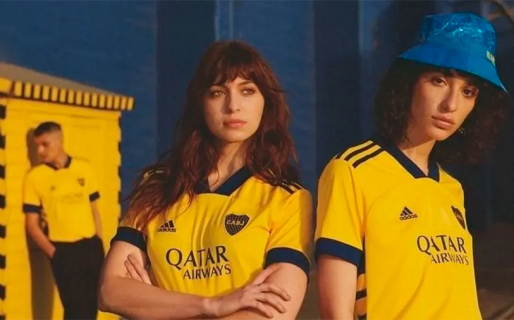 Boca tiene nueva camiseta y viene con un homenaje para La Bombonera