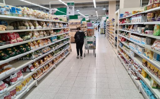 Los supermercados advirtieron por aumentos de precios indebidos y desabastecimiento
