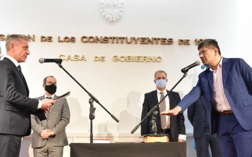 Arcioni le tomó juramento a Aguilar como nuevo Secretario de Pesca