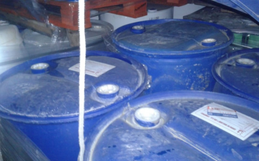 Comodoro: detuvieron un camión que transportaba 1.600 kilos de ácido sulfúrico