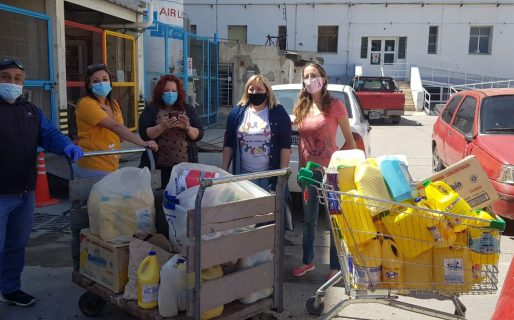 Entrega de elementos de limpieza para el Hospital Regional