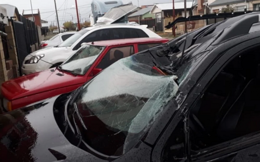 Río Gallegos fue castigada por vientos de hasta 124 km/h: fotos y videos de los destrozos