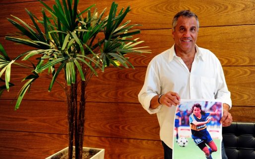 Un ex compañero denunció a “Beto” Márcico por una estafa con departamentos