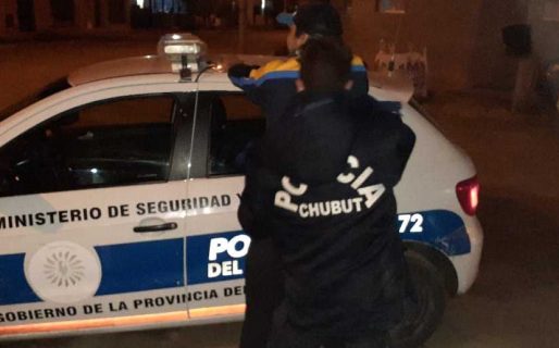 Tenía una cautelar pero ingresó al patio de su ex pareja