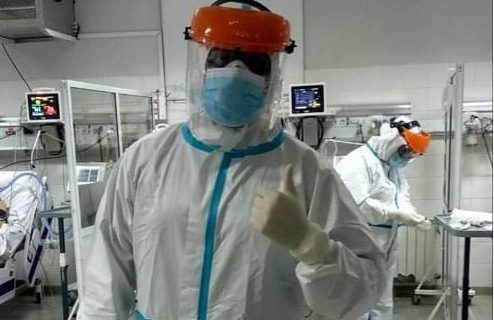 No pudieron hacer su Fiesta de Egreso por la pandemia y eligieron donar la plata ahorrada al Hospital Regional