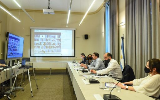 El Gobierno autorizó el regreso de las clases presenciales y habilitó a cada provincia a definir la fecha