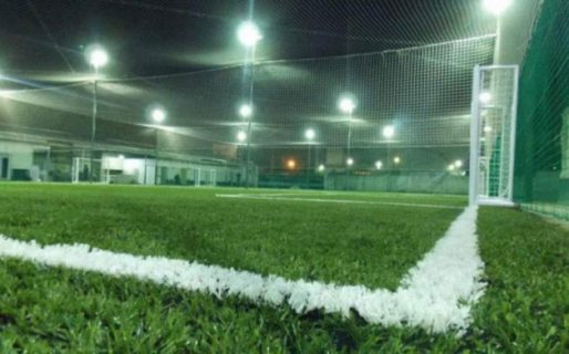 Desde este jueves habilitan las canchas de fútbol 5 y actividades religiosas
