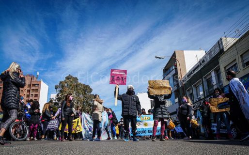 “Realmente no damos más, es muy difícil continuar así, necesitamos trabajar”