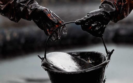 AIE recorta su previsión de la demanda de petróleo en el tercer trimestre