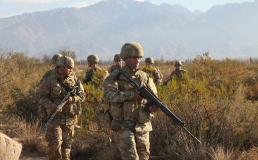 El Ejército deberá incorporar personas travestis, transexuales y transgénero