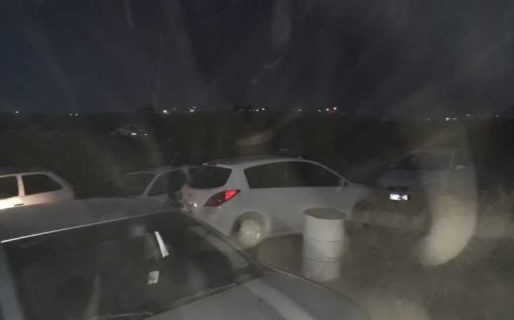 Un centenar de personas sorprendidos en pleno ‘fiestón’ en un descampado