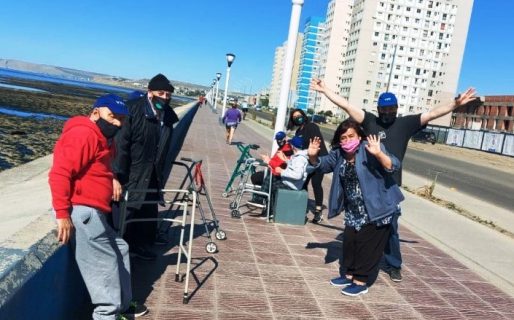 Comodoro: El Hogar de Ancianos Pablo VI implementó el proyecto «Caminatas Saludables»