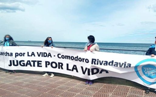 Comodoro se movilizó por la dos vidas