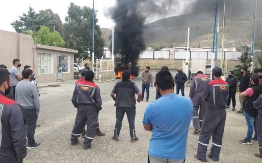Reclamo de trabajadores petroleros en la empresa Nuevo Cerro Dragón