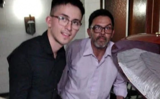 Habló uno de los empleados que se sacaron una foto con Diego Maradona muerto: “Pido perdón a todos”