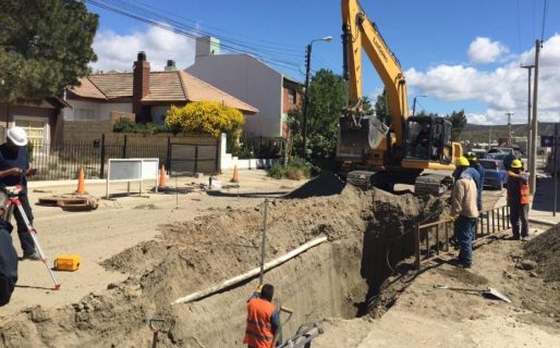 Avanza la obra de terminación del desagüe pluvial zona sur de Rada Tilly